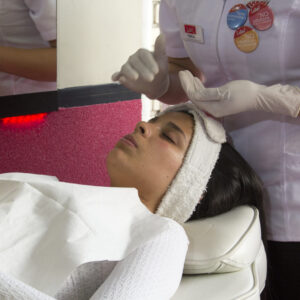 Tratamiento facial, Listas! Salón & Spa, Jockey plaza. Fototerapia, LED.